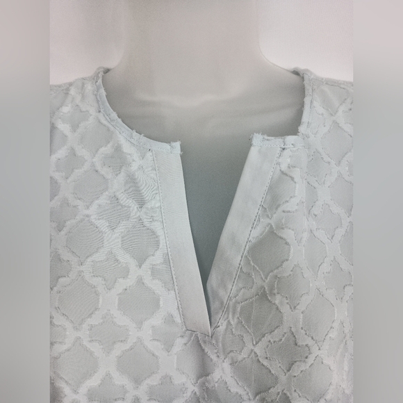 2/$30 MARKET & SPRUCE Sleeveless Periwinkle Blue Patterned Top (#215) - Picture 3 of 8